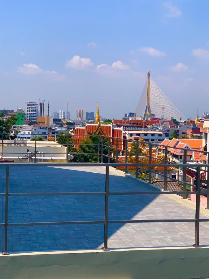Thana Wisut Hotel Bangkok Exterior photo